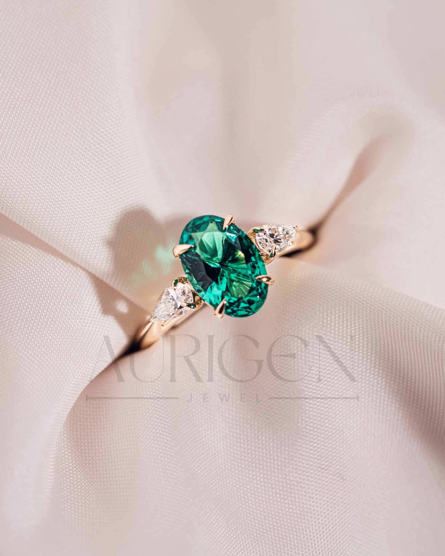 Three Stone Green Oval Cut Moissanite & Lab Grown Diamond Ring
