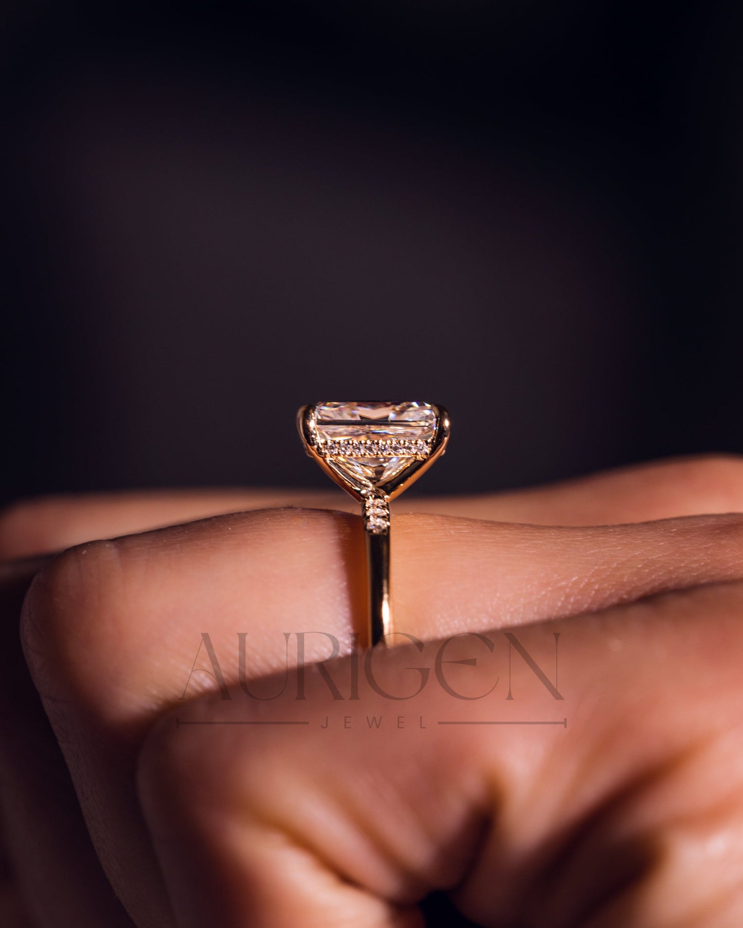 Sparkling 14K Solid Gold Radiant Cut Moissanite and Lab Grown Diamond Ring