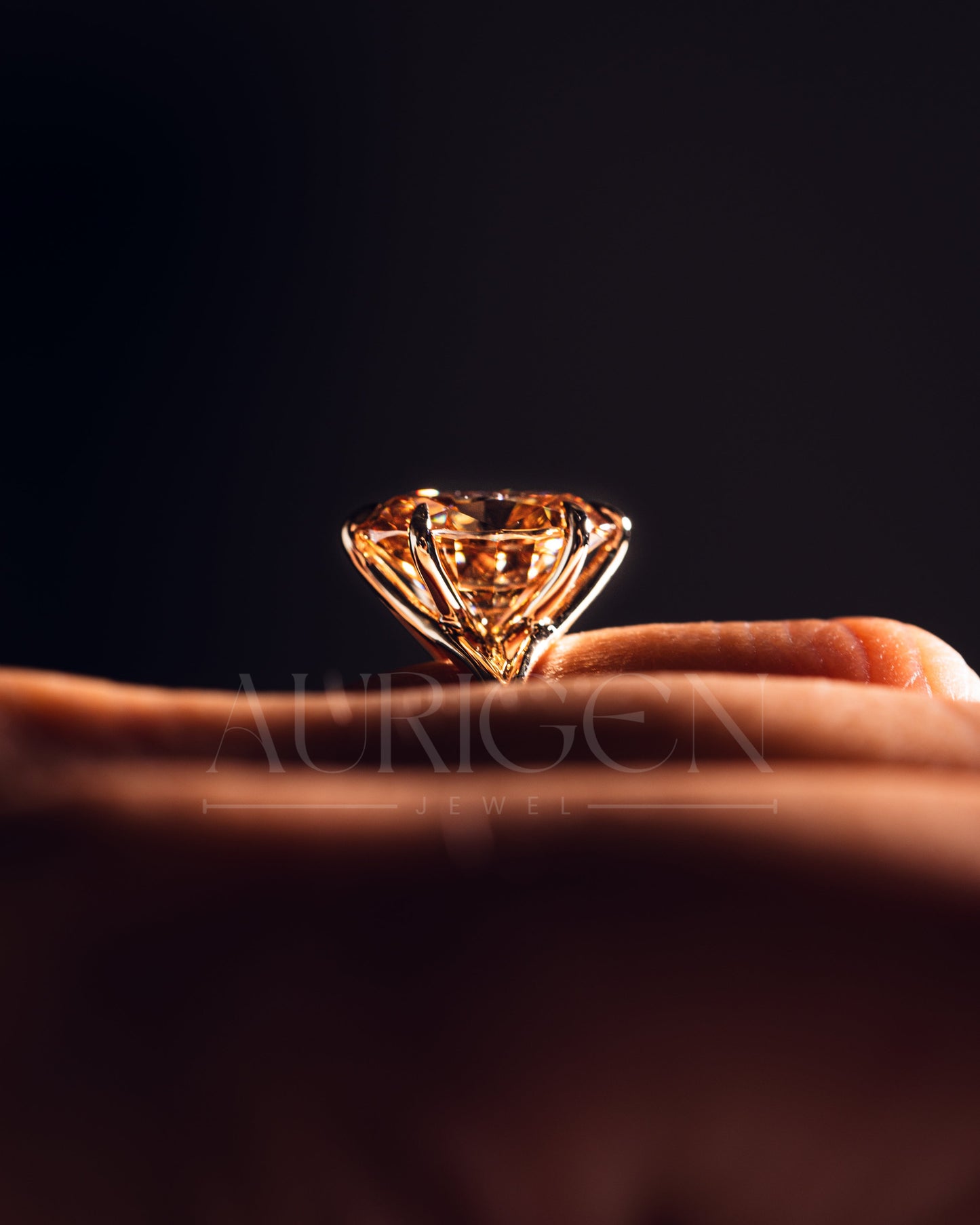 Luxurious Oval Cut Moissanite and Lab Grown Diamond Split Shank Ring
