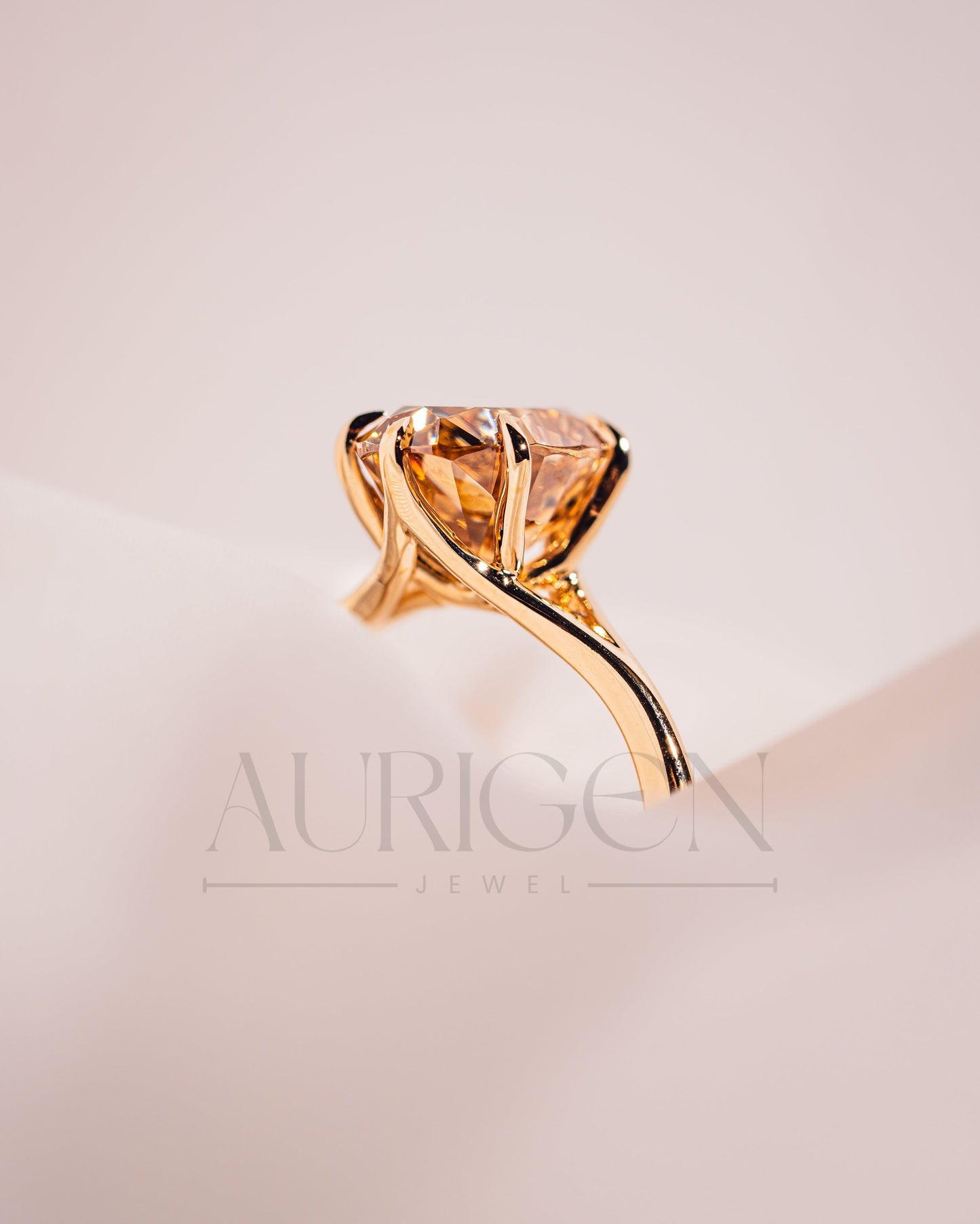 Luxurious Oval Cut Moissanite and Lab Grown Diamond Split Shank Ring