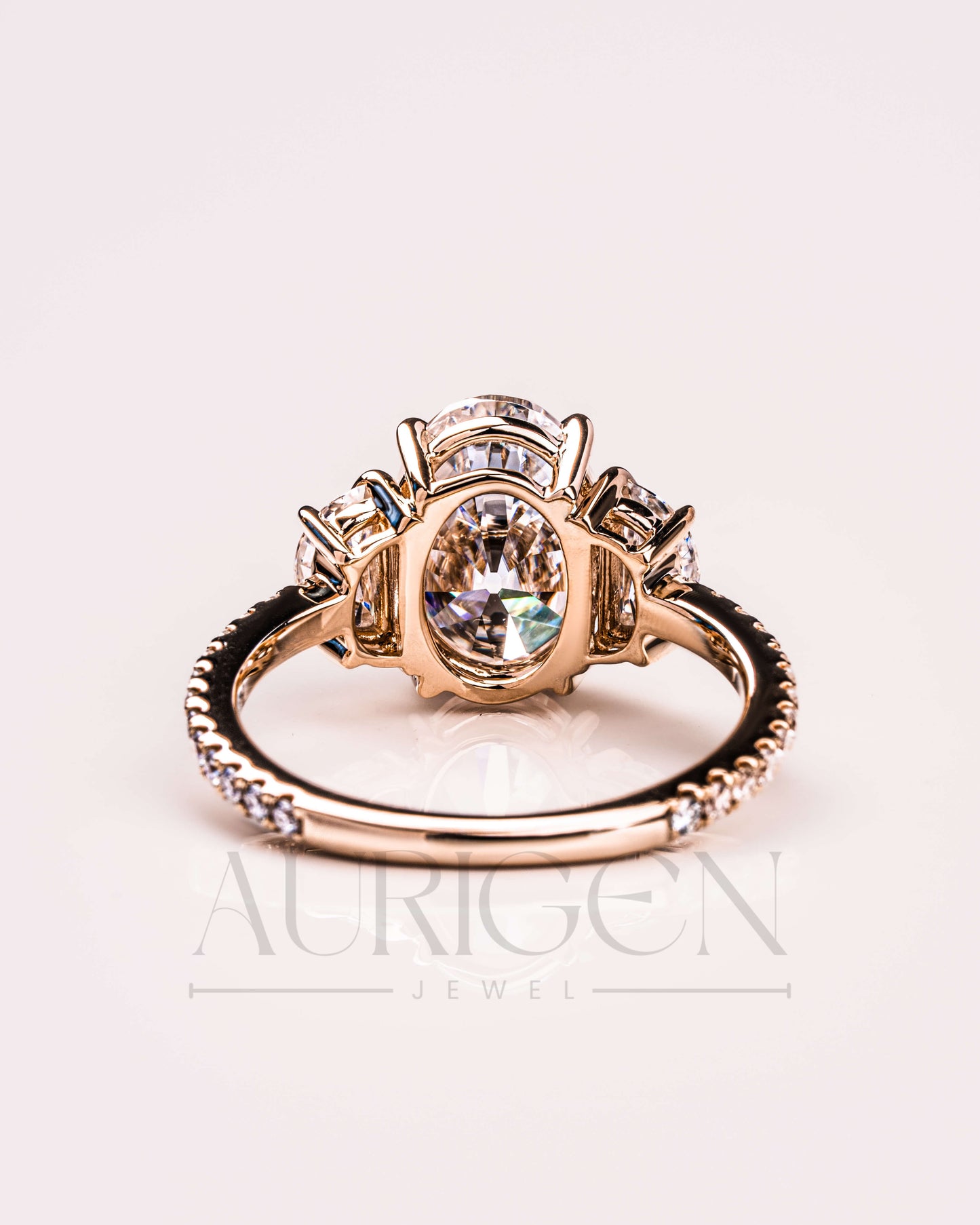 Best 14K Solid Gold Oval Cut Moissanite and Lab Grown Diamond Ring