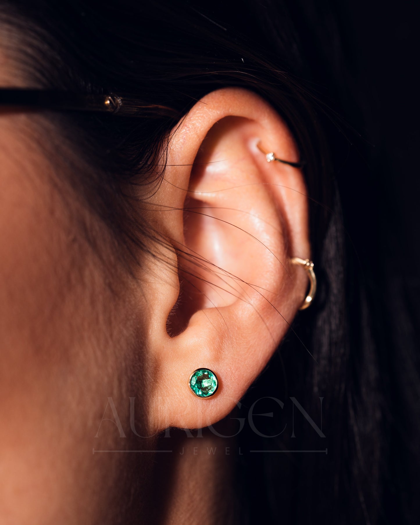 Unique Bezel Setting Stud Earrings - Green Round Cut Moissanite and Lab Grown Diamond