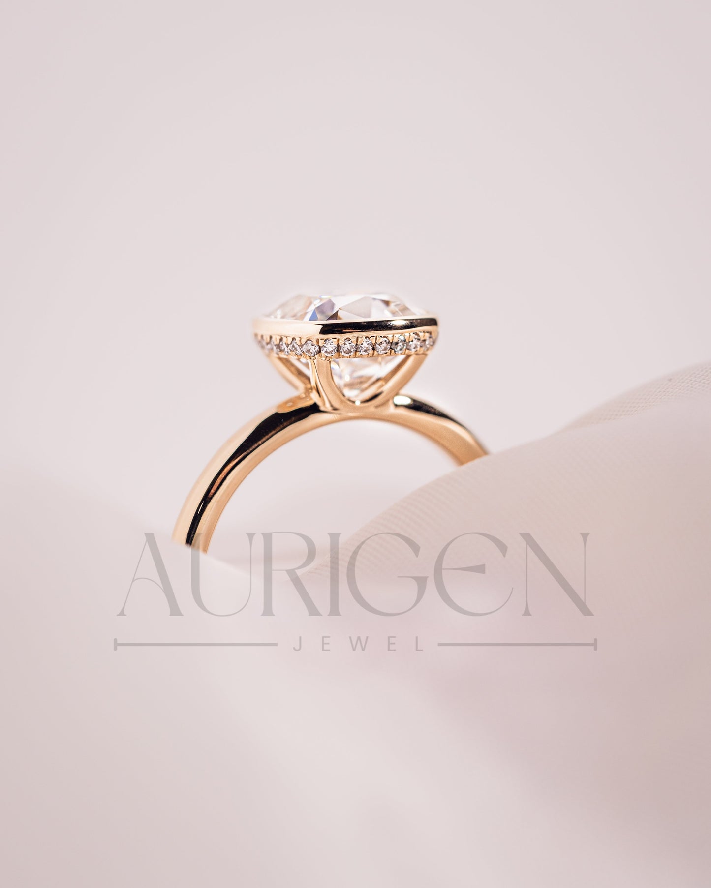 Elegant 2ct Cushion Cut Moissanite and Lab Grown Bezel Set Ring - 14K Solid Gold