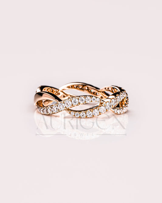 Infinity Style Sparkle Band – Round Cut Moissanite and Lab Grown Diamond