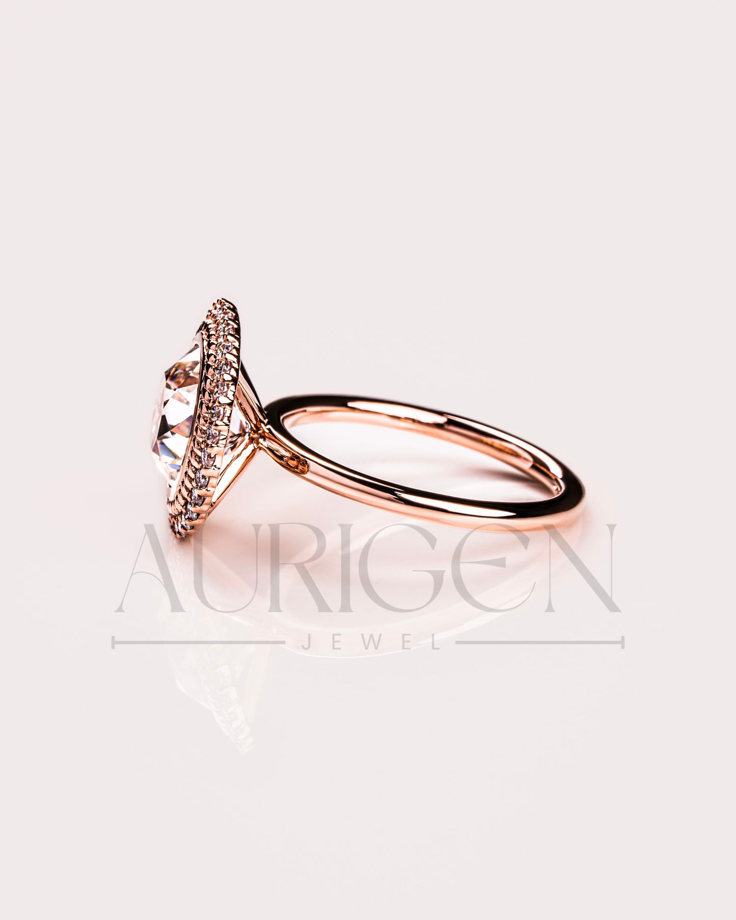 Brilliant Round Cut Moissanite and Lab Grown Diamond Bezel Setting Ring With Halo