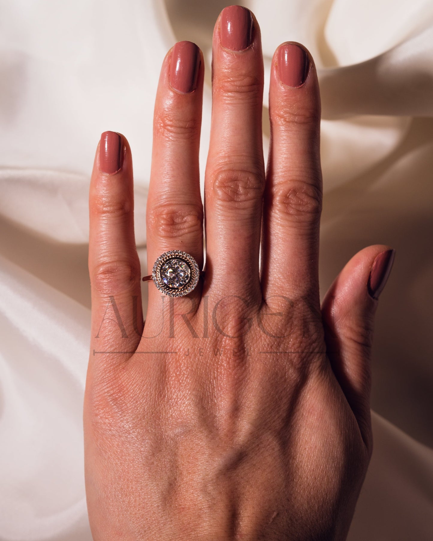 Brilliant Round Cut Moissanite and Lab Grown Diamond Bezel Setting Ring With Halo