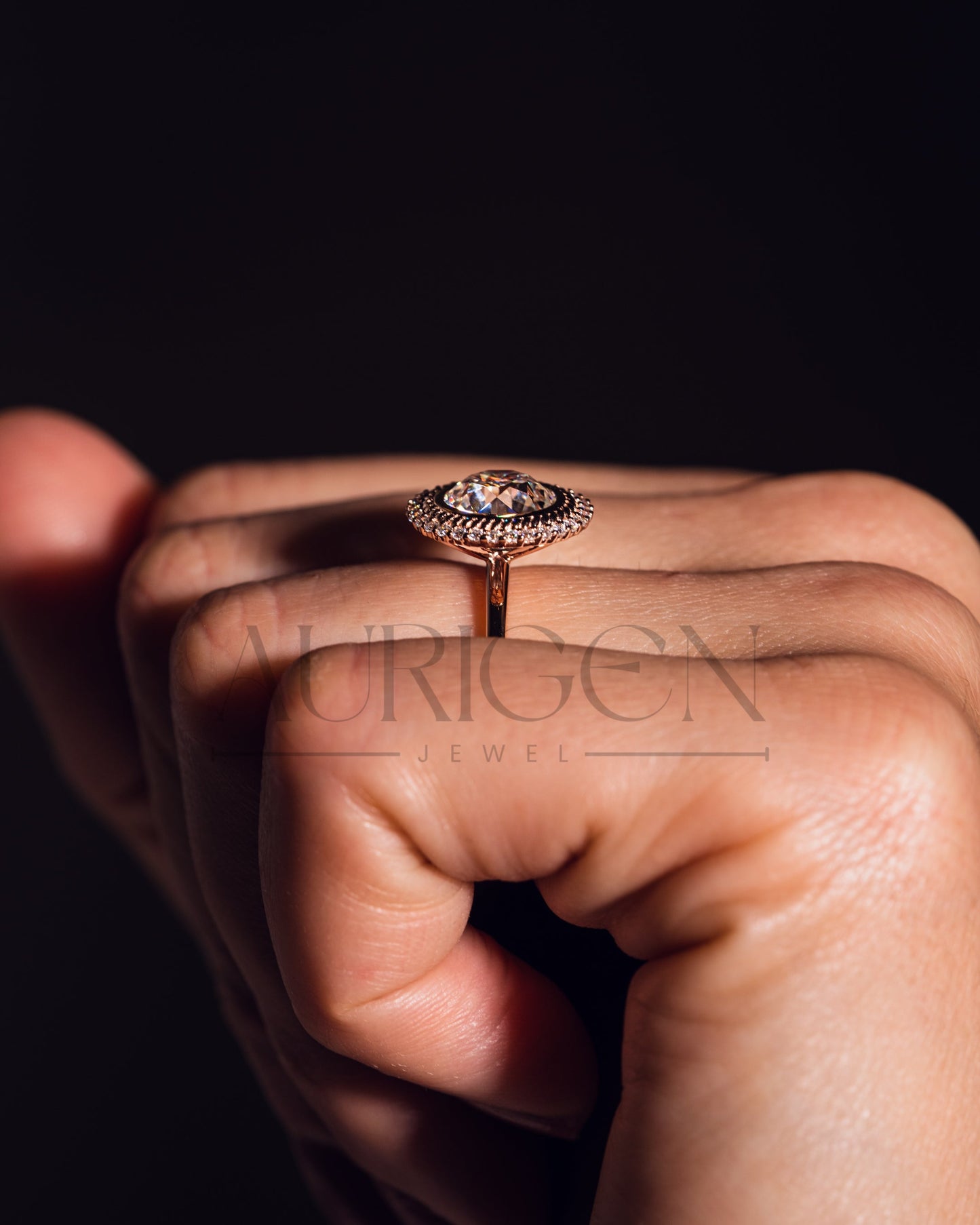 Brilliant Round Cut Moissanite and Lab Grown Diamond Bezel Setting Ring With Halo
