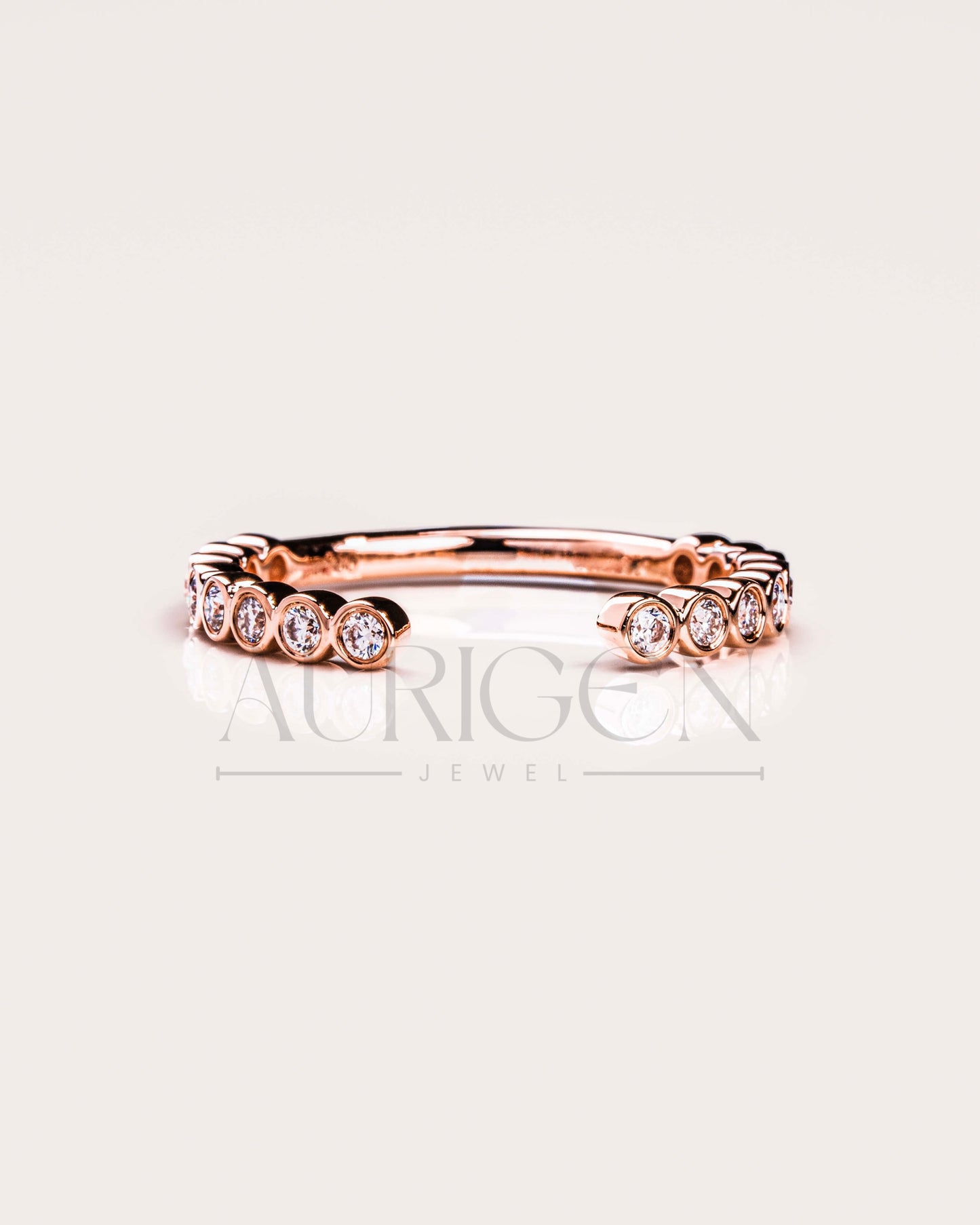 Bezel Setting Round Cut Moissanite and Lab Grown Diamond Engagement Band