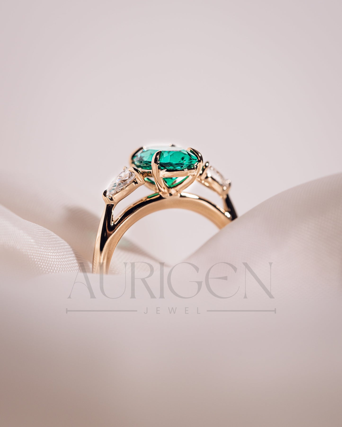 Three Stone Green Oval Cut Moissanite & Lab Grown Diamond Ring