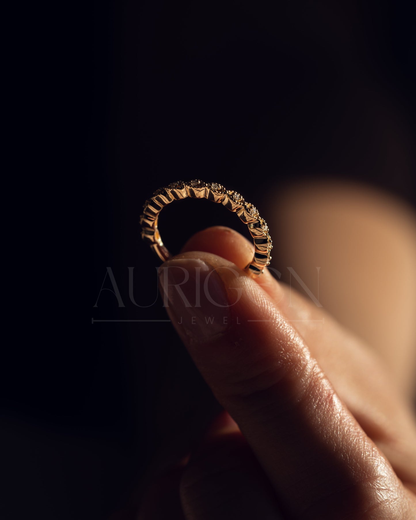 Antique Bloom Band – Round Cut 14K Solid Gold Moissanite and Lab Grown Diamond Elegance