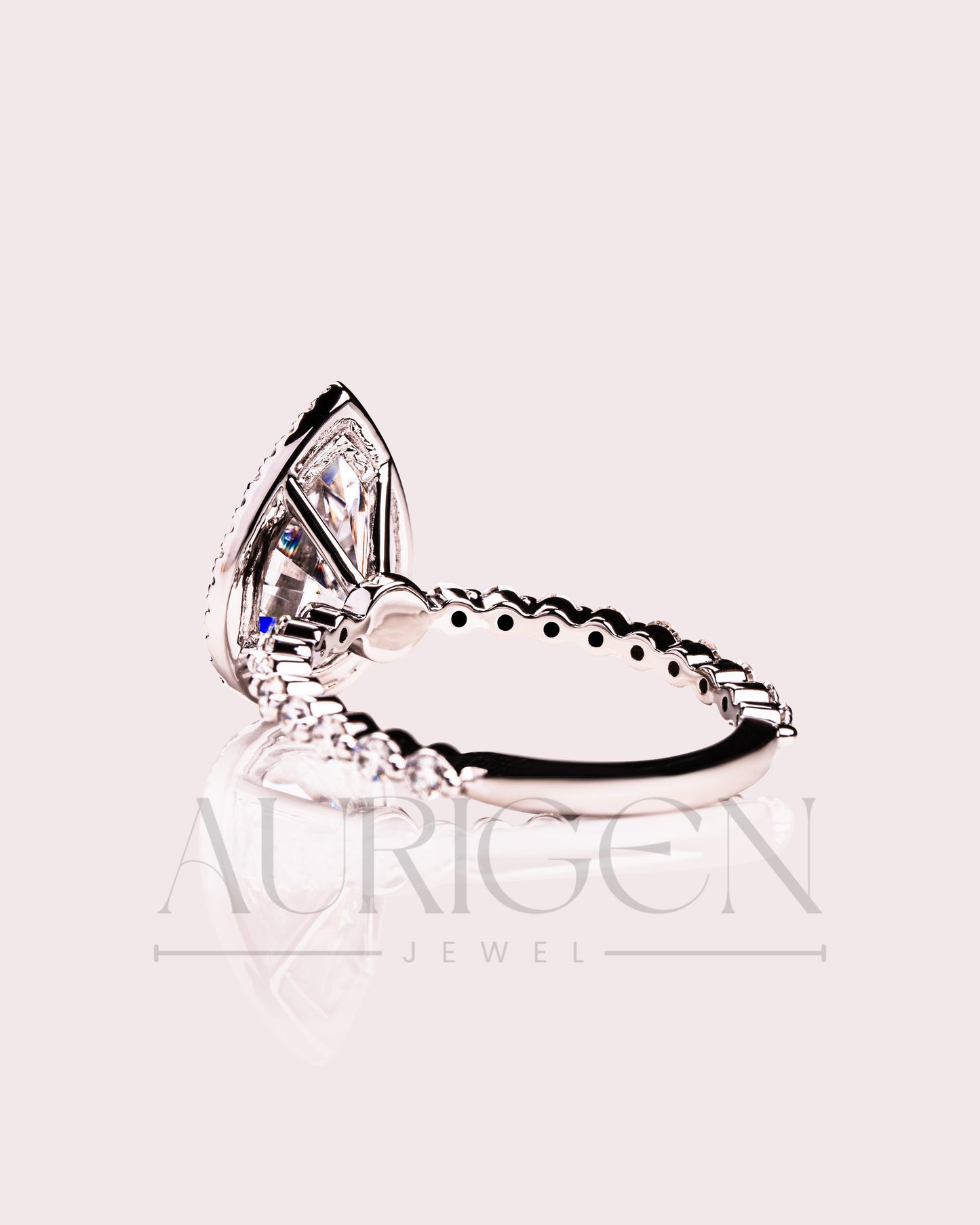 Brilliant Pear Cut Moissanite and Lab Grown Diamond Ring With Halo
