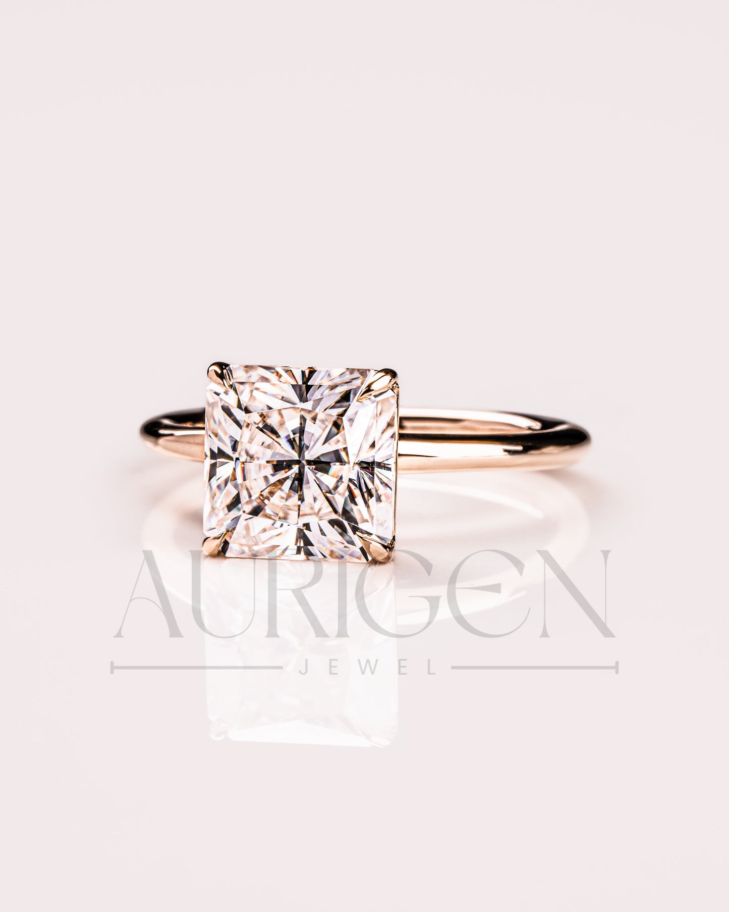 Timeless Sparkle: Princess Cut Moissanite and Lab Grown Diamond Ring