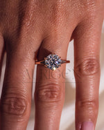 Trendy Round Cut Moissanite and Lab Grown Diamond Ring 14K Rose Gold